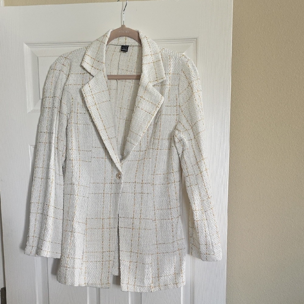 Elegant White and Gold Women's Blazer